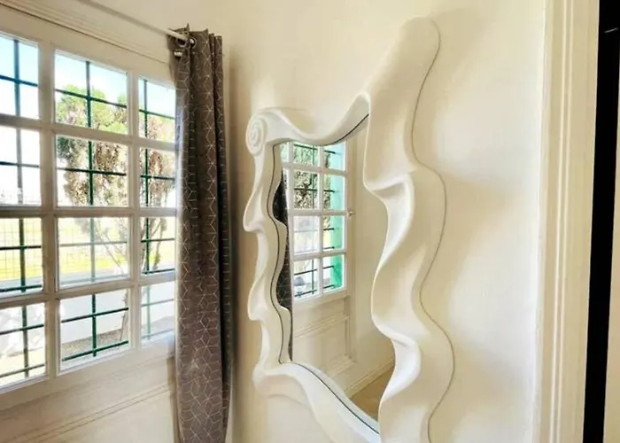 Mimosas Flat 公寓 *